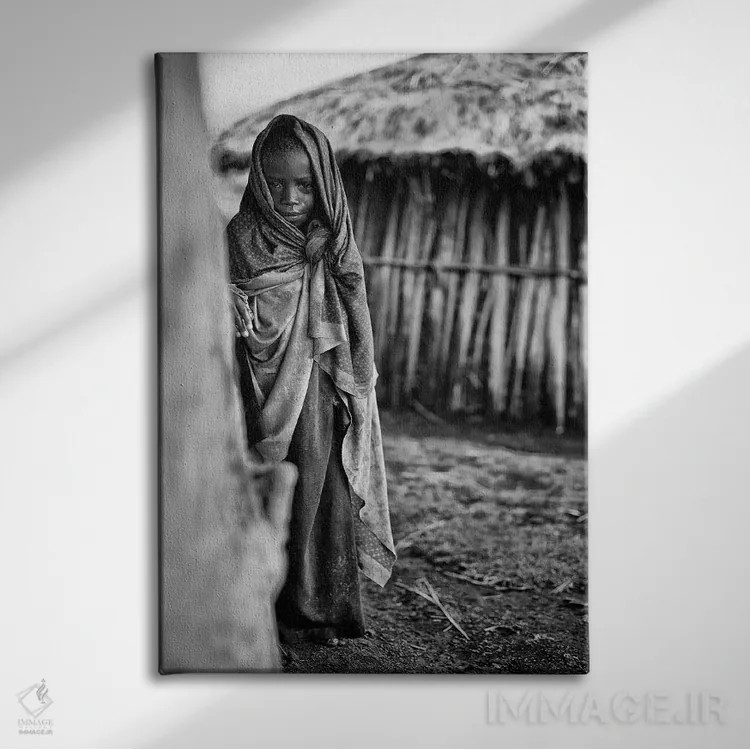 تابلو دکوراتیو احساس آشفتگی کامل اثر گوران یوویچ - نمای روبهرو روی دیوار
