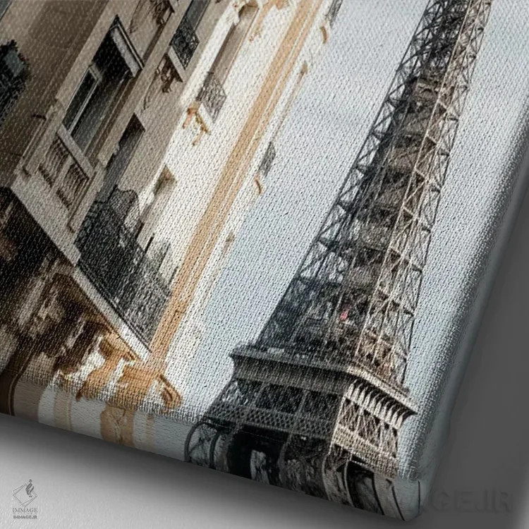 تابلو دکوراتیو برج ایفل اثر استودیو ۱ایکس ۳ - نمای نزدیک بافت بوم