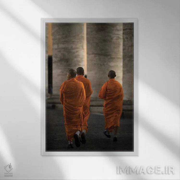 تابلو دکوراتیو مهمانان نارنجی اثر فولویو پله گرینی - نمای قابدار سفید