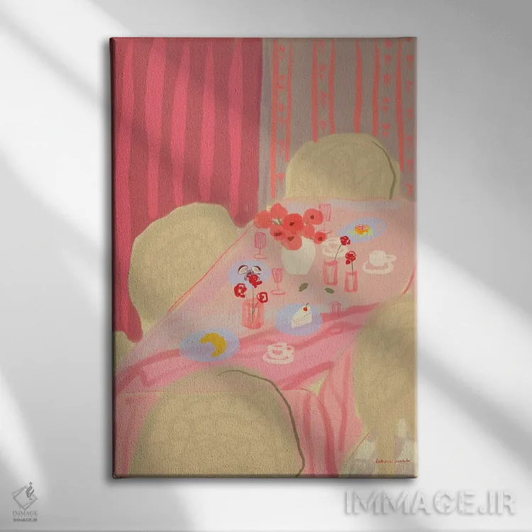 تابلو مدرن میز رزئی؟ اثر کاتارینا پوریتشر - نمای روبهرو روی دیوار