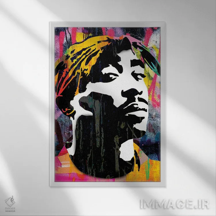 تابلو دکوراتیو الهام گرفته از رپر توپاک اثر کارخانه پاپ آرت - نمای قابدار سفید