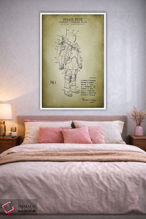 تابلو دکوراتیو لباس فضانوردی I اثر پتنت پرینت استور - D1W