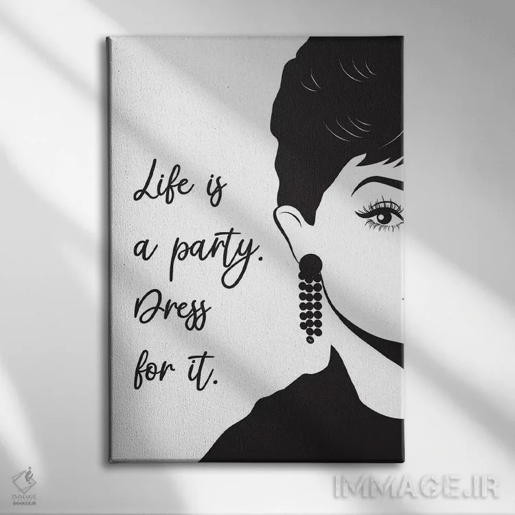 تابلو دکوراتیو آدری ۲ اثر مارتینا پاولوا - نمای روبهرو روی دیوار