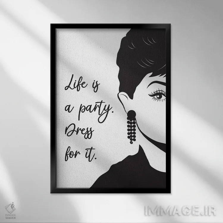 تابلو دکوراتیو آدری ۲ اثر مارتینا پاولوا - نمای قابدار مشکی