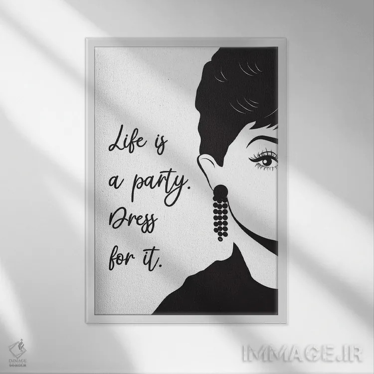 تابلو دکوراتیو آدری ۲ اثر مارتینا پاولوا - نمای قابدار سفید