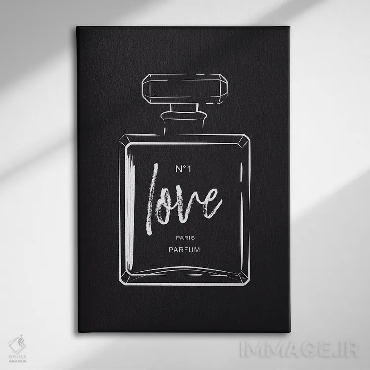 تابلو دکوراتیو عطر عشق اثر مارتینا پاولوا - نمای روبهرو روی دیوار