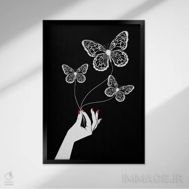 تابلو دکوراتیو بازی پروانه سیاه اثر مارتینا پاولوا - نمای قابدار مشکی