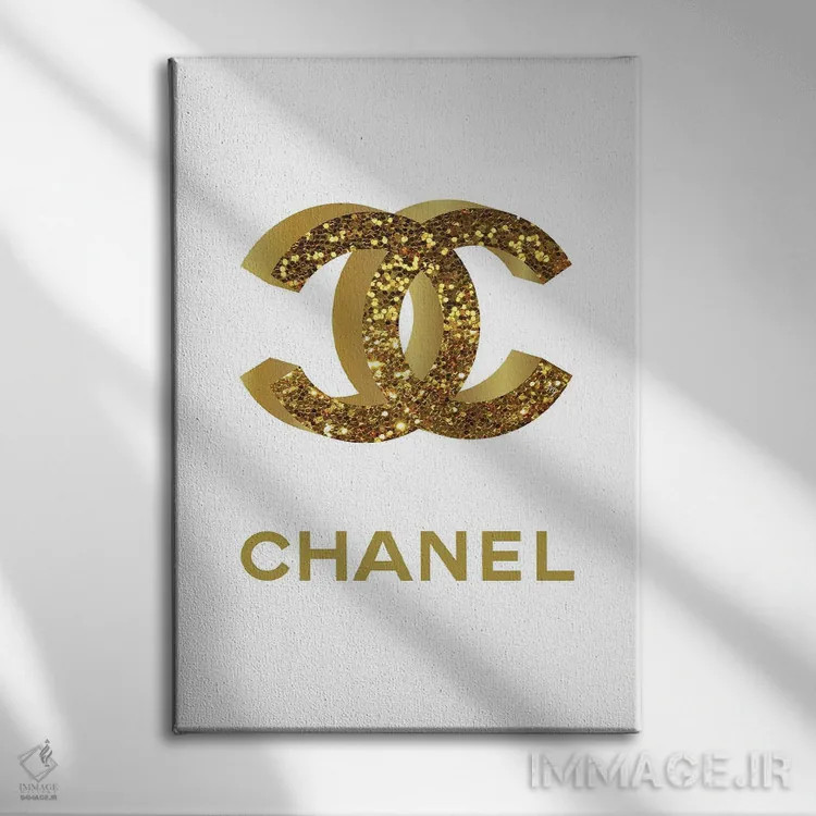 تابلو دکوراتیو طلای شانل اثر مارتینا پاولوا - نمای روبهرو روی دیوار
