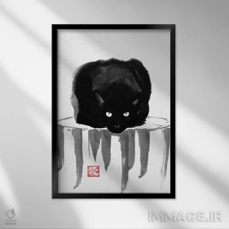 تابلو دکوراتیو گربه سیاه روی چوب اثر پشان - نمای قابدار مشکی