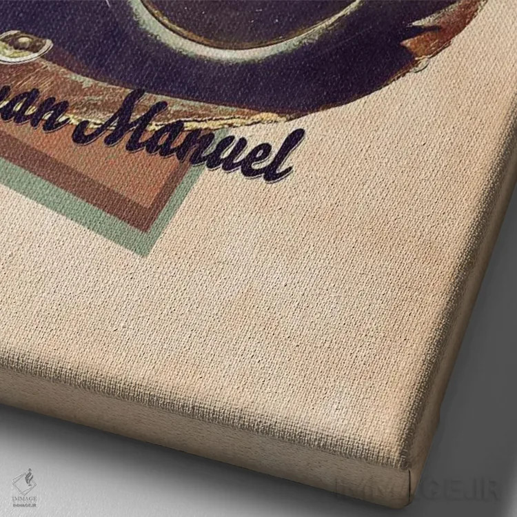 تابلو دکوراتیو کلاه ایمنی رتو خوان مانوئل فانجیو اثر پاپ کالت پوسترز - نمای نزدیک بافت بوم