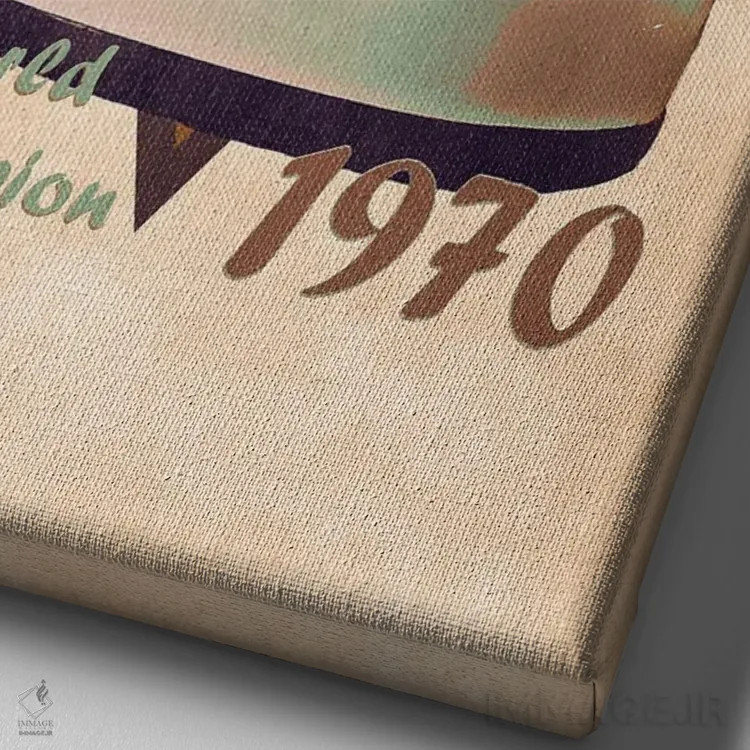 تابلو دکوراتیو کلاه ایمنی رتو یوشن رینت اثر پاپ کالت پوسترز - نمای نزدیک بافت بوم