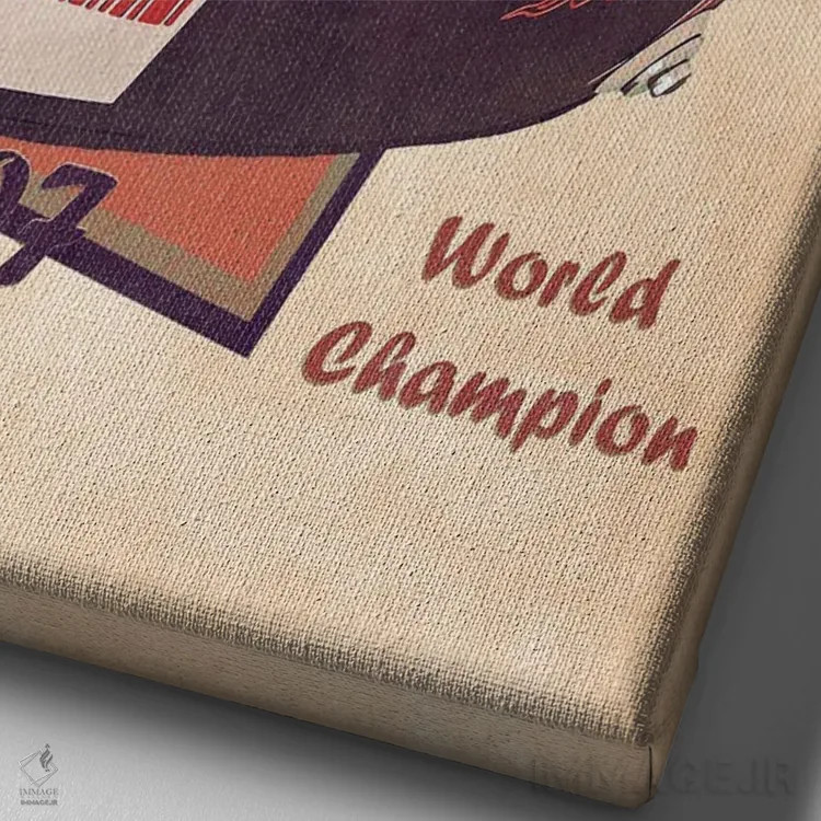 تابلو دکوراتیو کلاه ایمنی قدیمی کیمی رایکونن اثر پاپ کالت پوسترز - نمای نزدیک بافت بوم