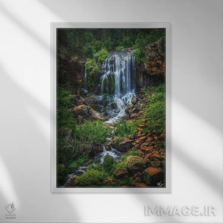 تابلو دکوراتیو کیلومترها دور از معمول اثر پیتر کسکن - نمای قابدار سفید