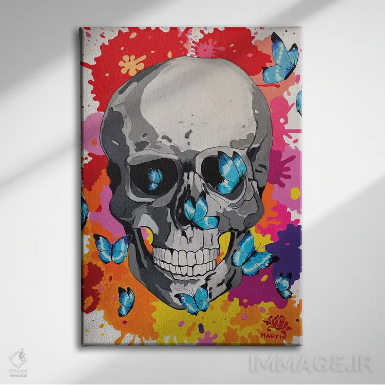تابلو دکوراتیو پاپ آرت جمجمه و پروانه ها اثر پیتر مارتین - نمای روبهرو روی دیوار