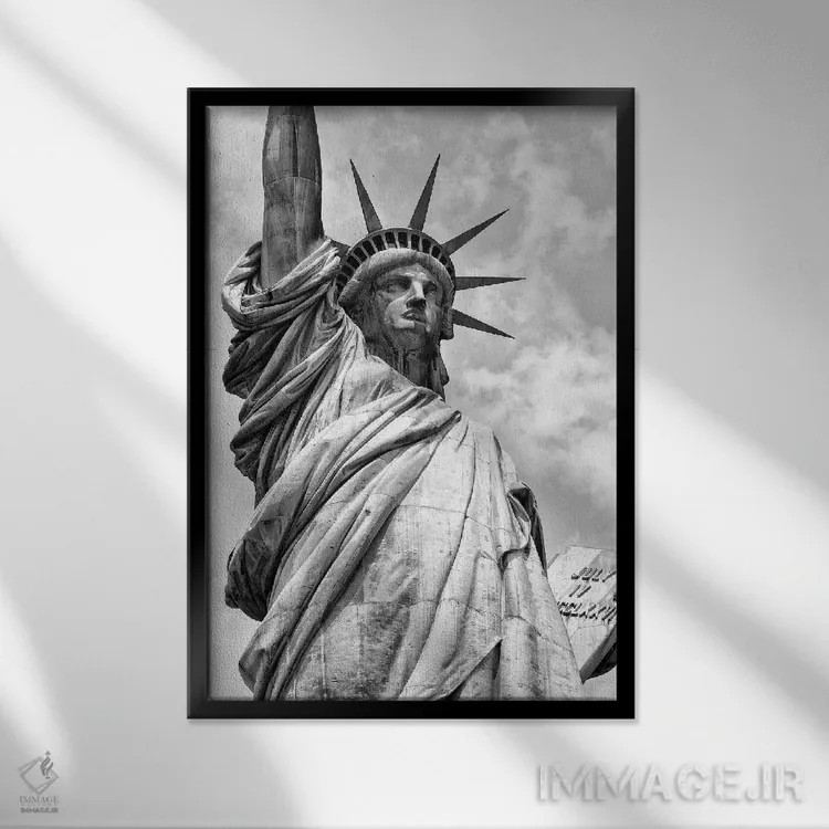تابلو دکوراتیو "مجسمه آزادی" اثر فیلیپ هوگونار - نمای قابدار مشکی