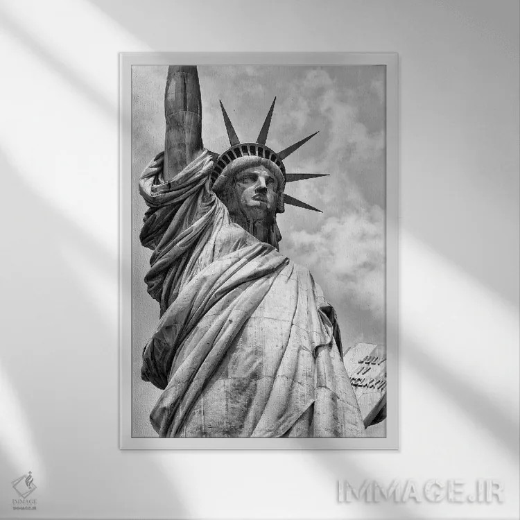 تابلو دکوراتیو "مجسمه آزادی" اثر فیلیپ هوگونار - نمای قابدار سفید