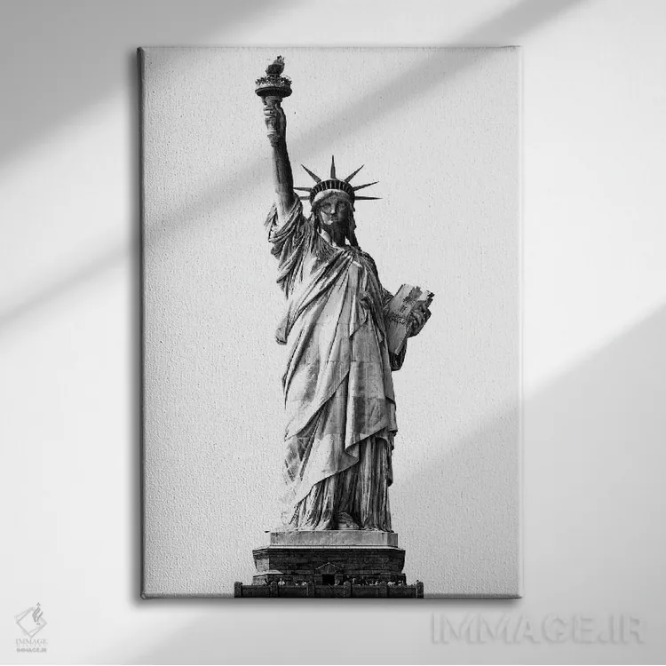 تابلو دکوراتیو خانم آزادی اثر فیلیپ هوگونار - نمای روبهرو روی دیوار