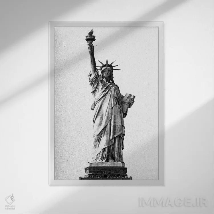 تابلو دکوراتیو خانم آزادی اثر فیلیپ هوگونار - نمای قابدار سفید