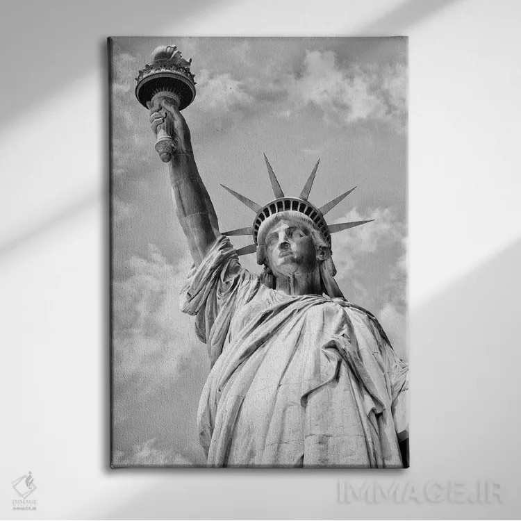 تابلو دکوراتیو خانم آزادی II اثر فیلیپ هوگونار - نمای روبهرو روی دیوار