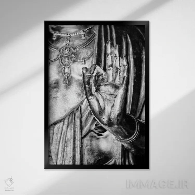تابلو دکوراتیو دست بودای طلایی اثر فیلیپ هوگونار - نمای قابدار مشکی