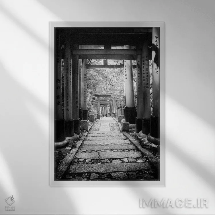 تابلو دکوراتیو از مسیر پیروی کن اثر فیلیپ هوگونار - نمای قابدار سفید