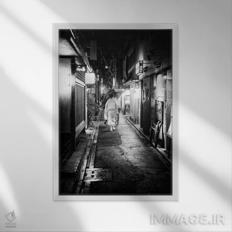 تابلو دکوراتیو خیابان باریک اثر فیلیپ هوگونار - نمای قابدار سفید