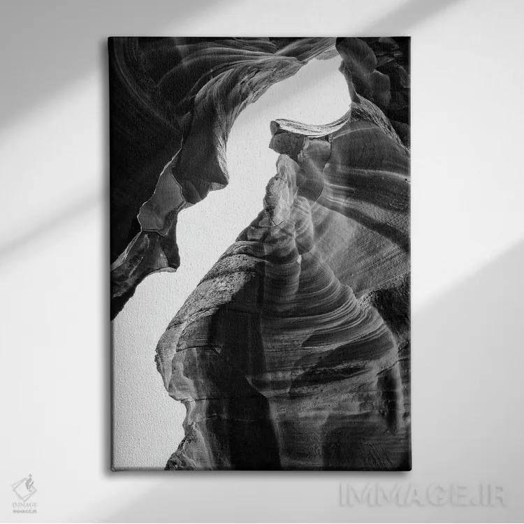 تابلو دکوراتیو "مجموعه سیاه آریزونا" اثر فیلیپ هوگونار - نمای روبهرو روی دیوار