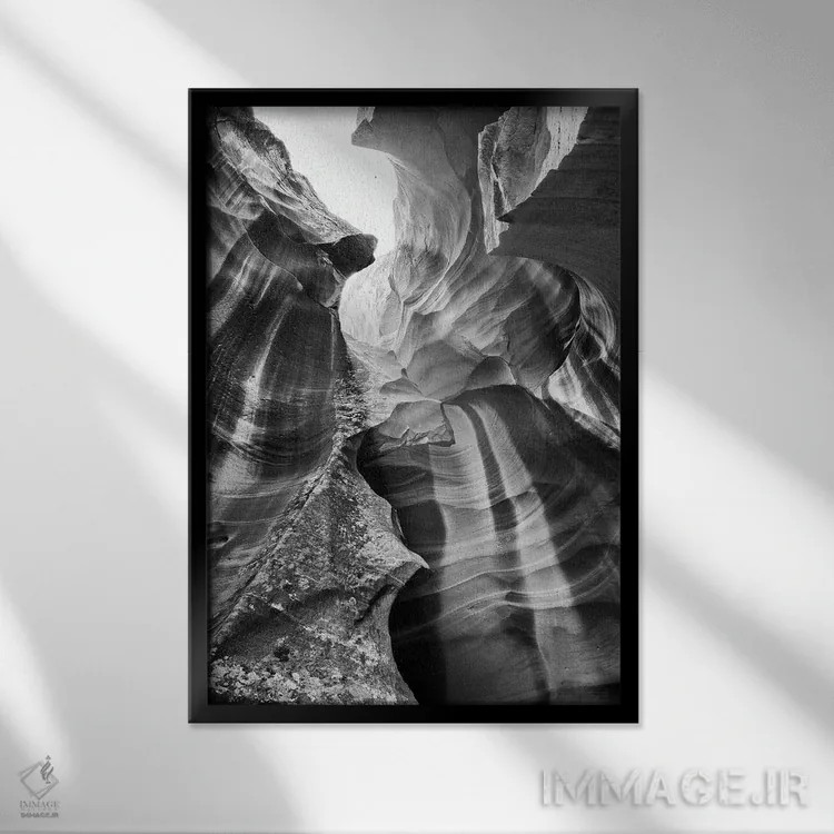 تابلو دکوراتیو سری سیاه آریزونا اثر فیلیپ هوگونار - نمای قابدار مشکی