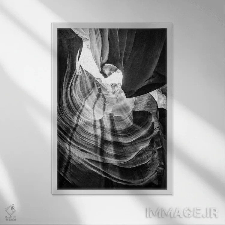 تابلو دکوراتیو سری سیاه آریزونا اثر فیلیپ هوگونار - نمای قابدار سفید