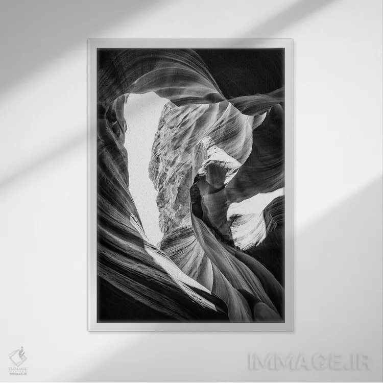تابلو دکوراتیو سری سیاه آریزونا اثر فیلیپ هوگونار - نمای قابدار سفید