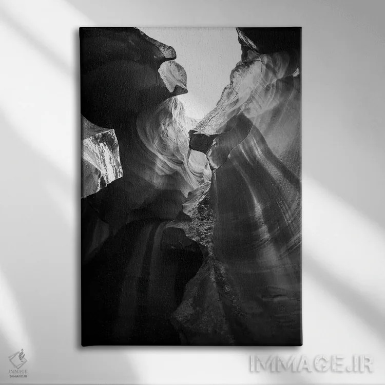تابلو دکوراتیو "سری سیاه آریزونا" اثر فیلیپ هوگونار - نمای روبهرو روی دیوار