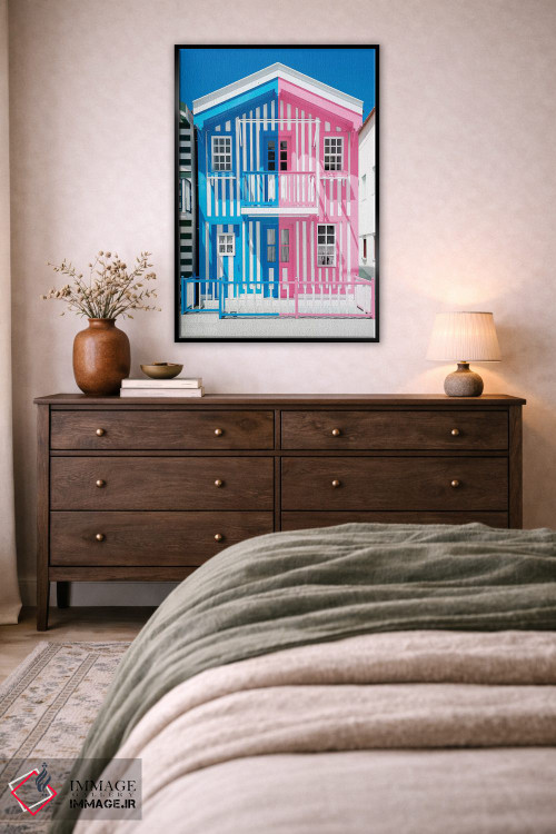 تابلو دکوراتیو "خانه راه راه رنگارنگ آبی و صورتی" اثر فیلیپ هوگونار - D5B