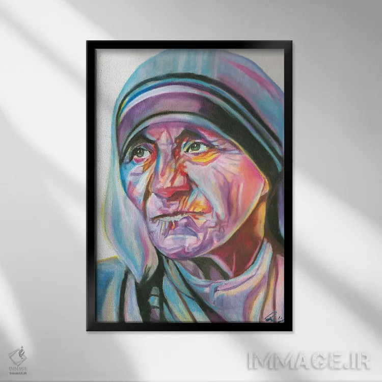 تابلو دکوراتیو مادر ترزا اثر پترا هوته - نمای قابدار مشکی