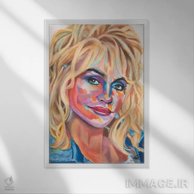 تابلو دکوراتیو دالی پارتن اثر پترا هوته - نمای قابدار سفید