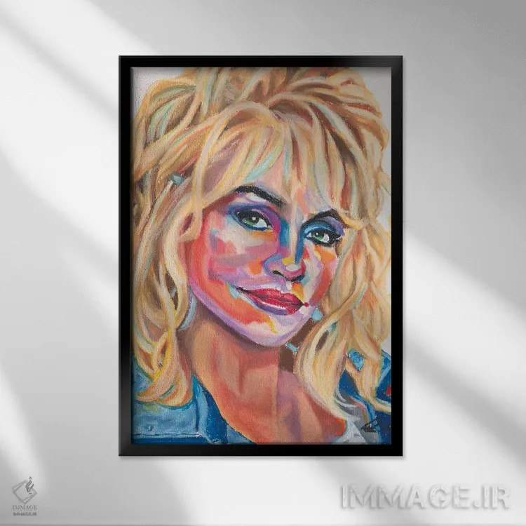 تابلو دکوراتیو دالی پارتن اثر پترا هوته - نمای قابدار مشکی