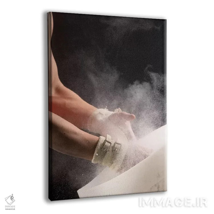 تابلو دکوراتیو ژیمناست مرد در حال گذاشتن گچ روی دست های خود، جزیره بین… اثر پانورامیک ایمجز - نمای پرسپکتیو محصول