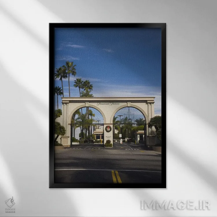 تابلو دکوراتیو Paramount Studios, Melrose Avenue, Hollywood, Los Angel… اثر پانورامیک ایمجز - نمای قابدار مشکی
