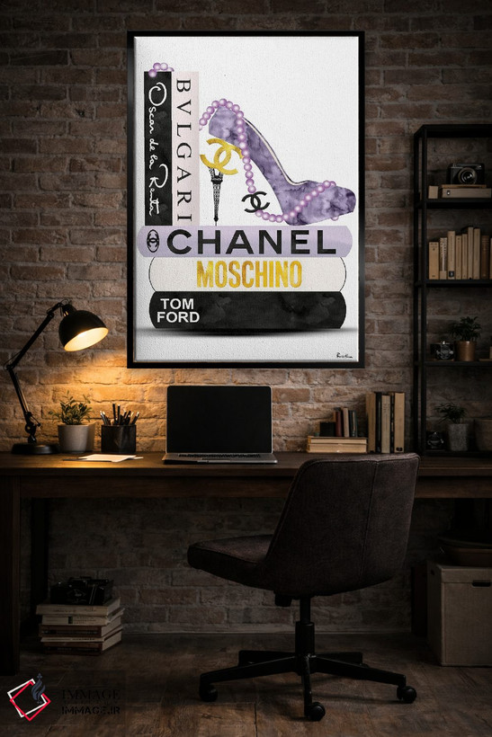 تابلو دکوراتیو Black & Gold High Heel On Fashion Book Stack,کفش پاشنه بل… اثر پوماکای بارون - D4B