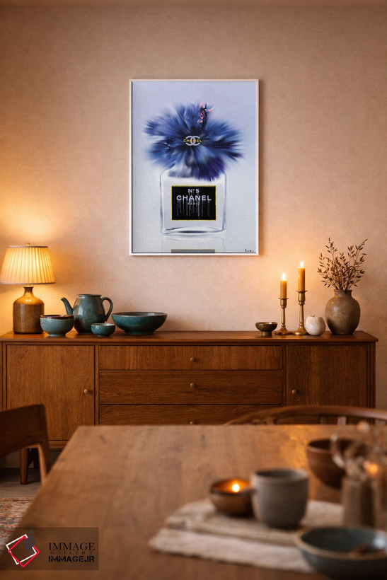 تابلو دکوراتیو گلدان عطر مد آبی کوچک اثر پوماکای بارون - D6W