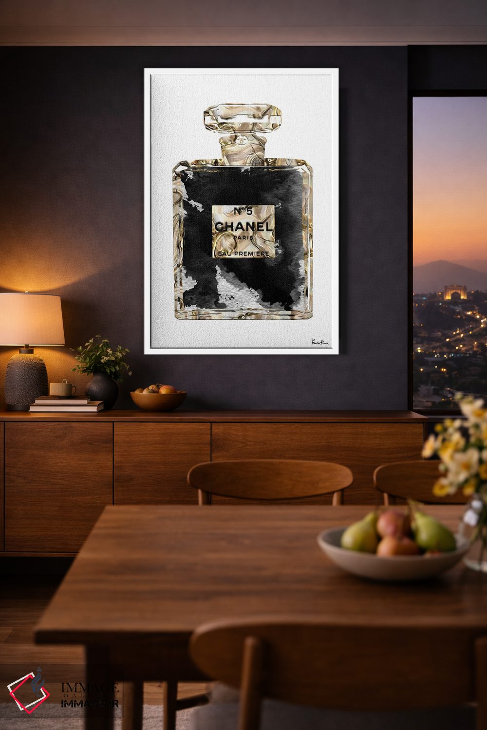 تابلو دکوراتیو هنر شیشه عطر طلایی مشکی مسی II اثر پوماکای بارون - D3W