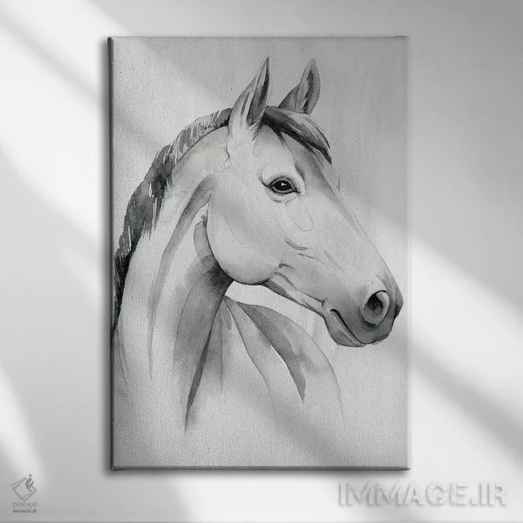 تابلو دکوراتیو اسب نر نقره ای ۱ اثر گریس پاپ - نمای روبهرو روی دیوار