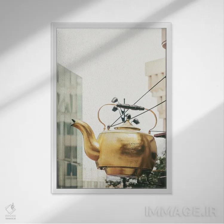 تابلو دکوراتیو کتری بوستون اثر آپریل رولند - نمای قابدار سفید
