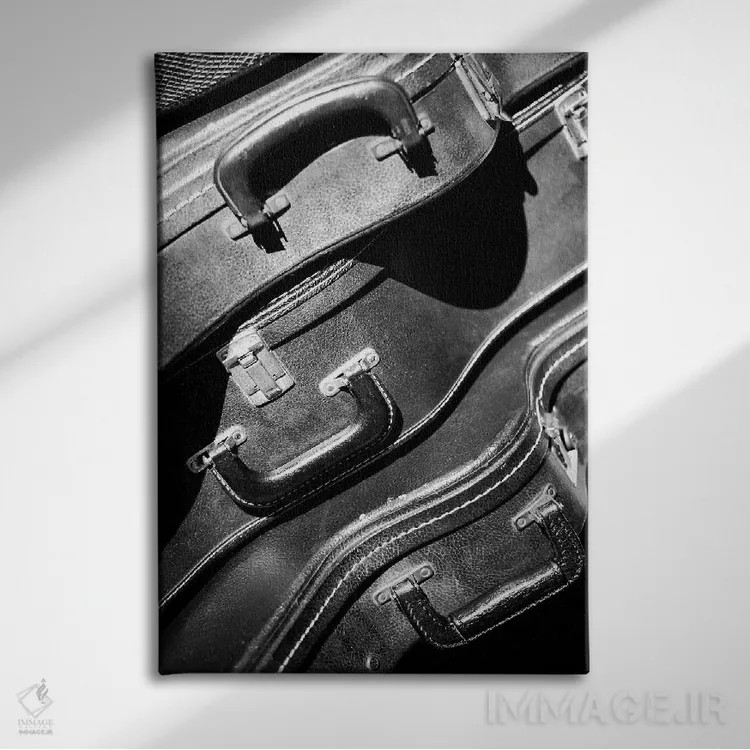 تابلو دکوراتیو برای احتیاط اثر آپریل رولند - نمای روبهرو روی دیوار