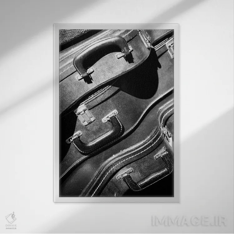 تابلو دکوراتیو برای احتیاط اثر آپریل رولند - نمای قابدار سفید