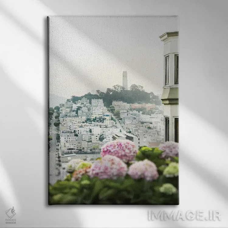 تابلو دکوراتیو نمایی رو به کویت اثر آپریل رولند - نمای روبهرو روی دیوار