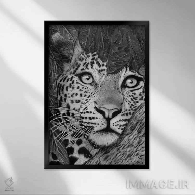 تابلو دکوراتیو در میان برگ ها اثر پل استوو - نمای قابدار مشکی