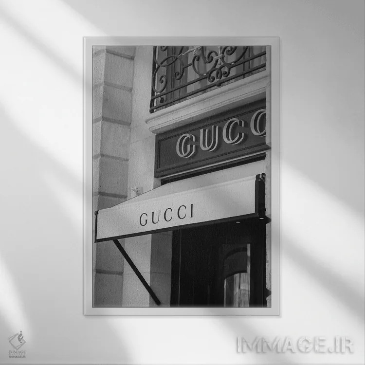 تابلو دکوراتیو گوچی اثر پل رومر - نمای قابدار سفید