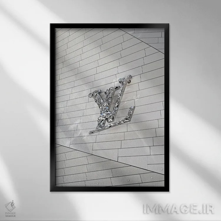 تابلو دکوراتیو عکاسی مد لویی ویتون ۳ اثر پل رومر - نمای قابدار مشکی