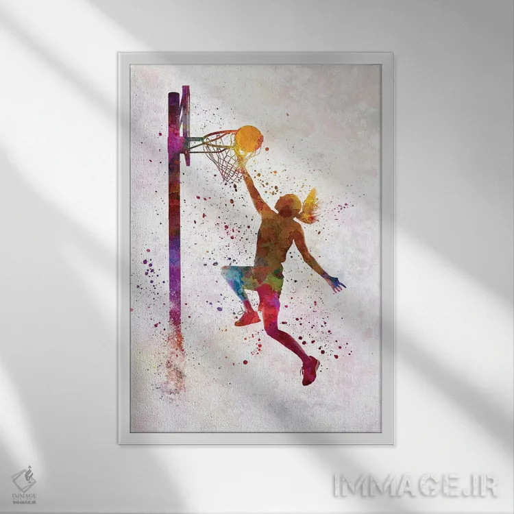 تابلو دکوراتیو بازیکن بسکتبال زن جوان با آبرنگ شماره ۴ اثر پل رومر - نمای قابدار سفید