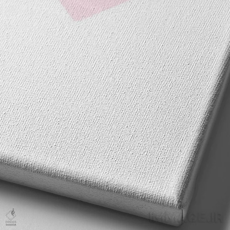 تابلو دکوراتیو قلب با تاج صورتی اثر پیکسی پیپر - نمای نزدیک بافت بوم